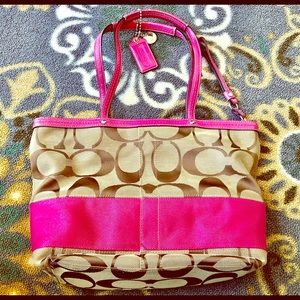 COACH Signature Tote